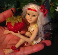 Faiiry Ferula and the Strawberry - Gallery